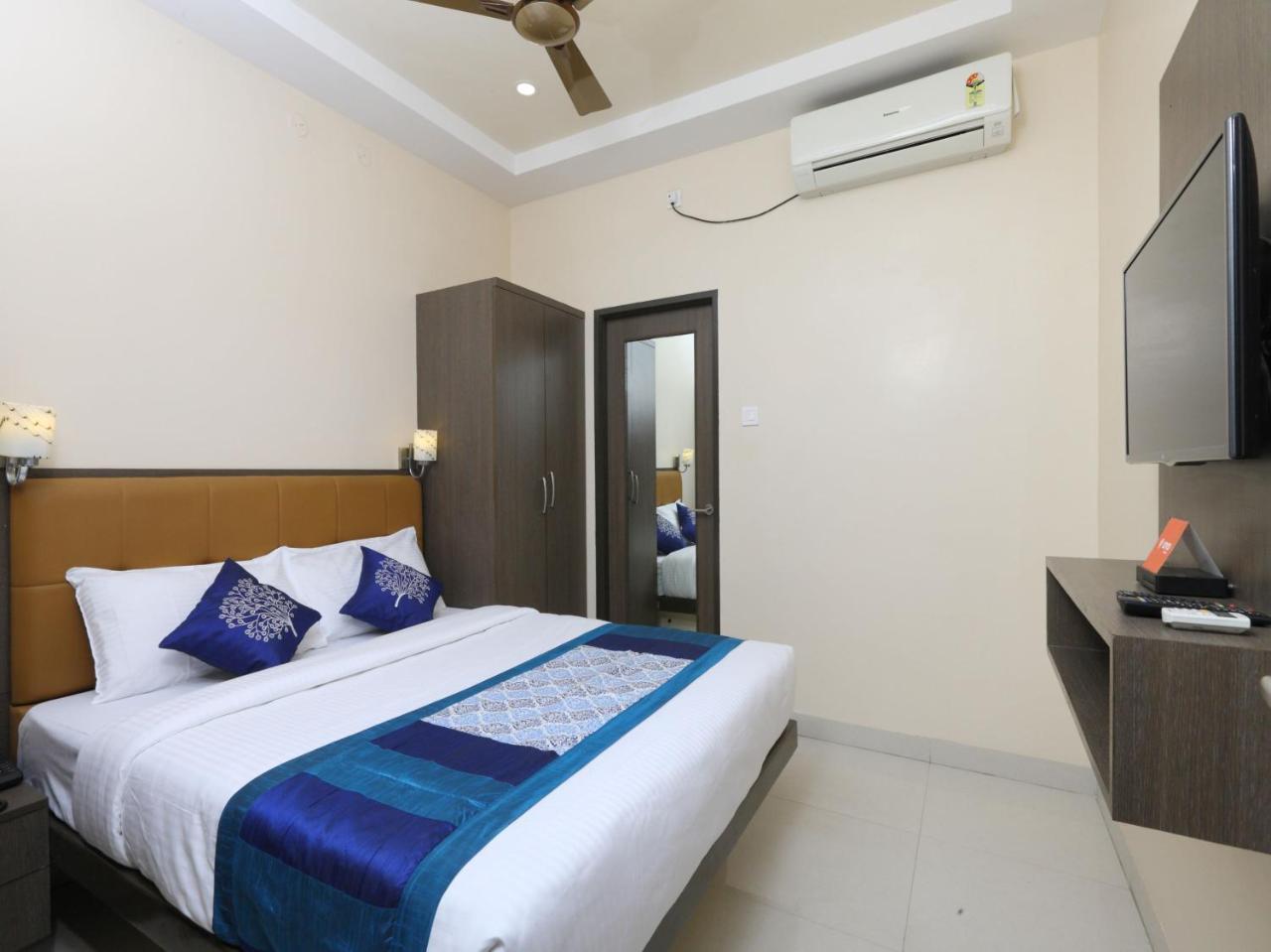 Hotel Oyo 14934 Kalyani Grand Chennai Esterno foto
