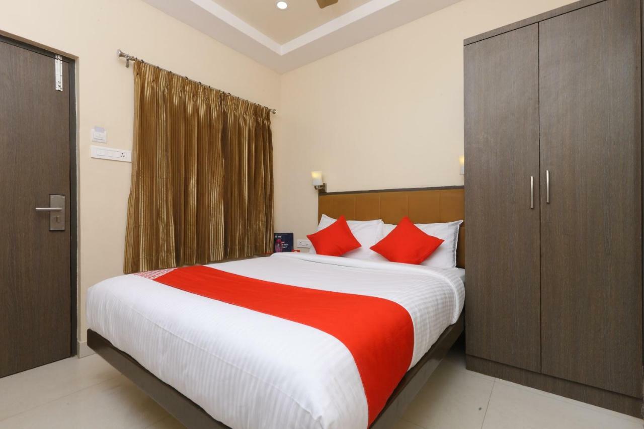 Hotel Oyo 14934 Kalyani Grand Chennai Esterno foto